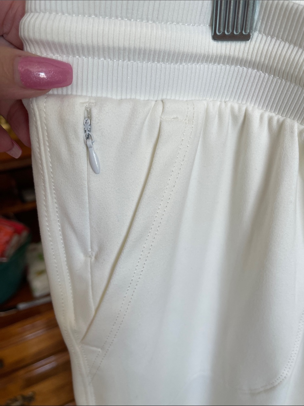 Rachel Zoe Cream Drawstring Joggers
